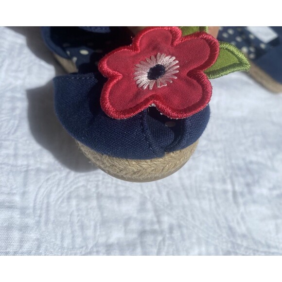 Gymboree Baby Girl Sz 5T Peep Toe Sandals Red Blooming Flower Blue Nautical - Picture 5 of 9
